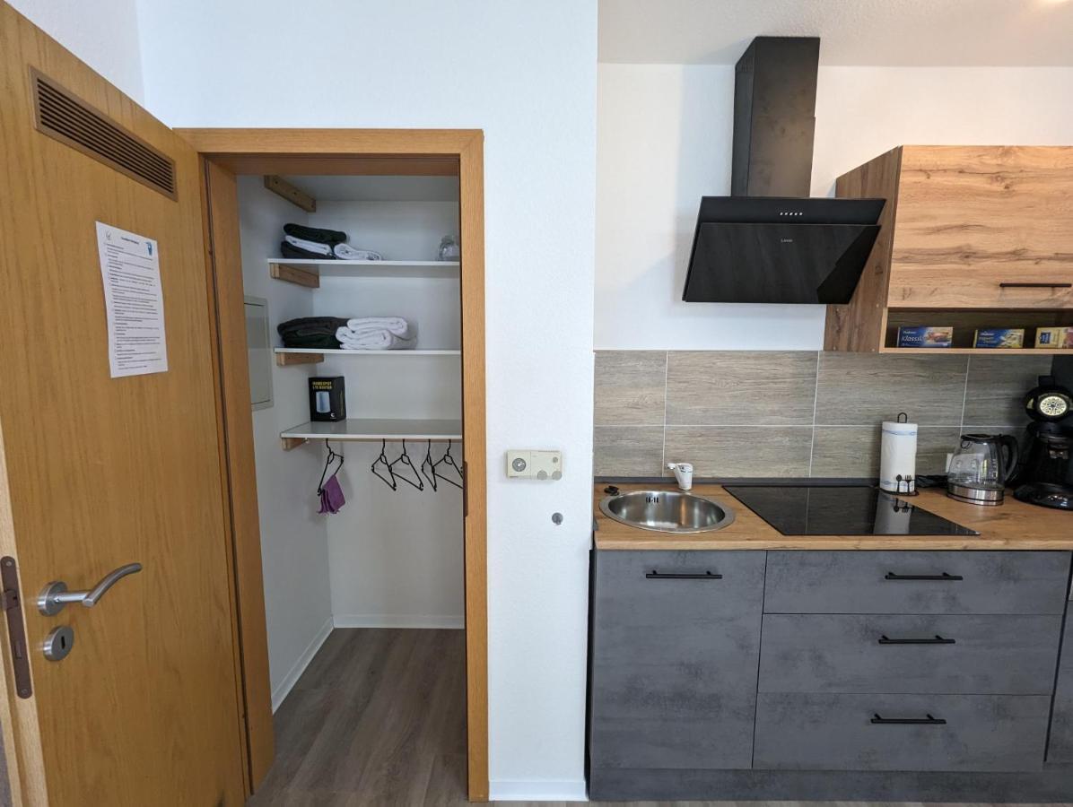 K-Town Green Studio Apartment Kaiserslautern Extérieur photo